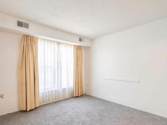 1 bedroom, Houston TX 77060 105223030