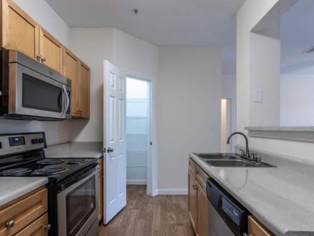 1 bedroom, Houston TX 77082 104861588