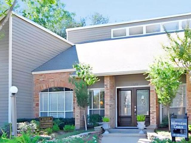1 bedroom, Houston TX 77099 104860823