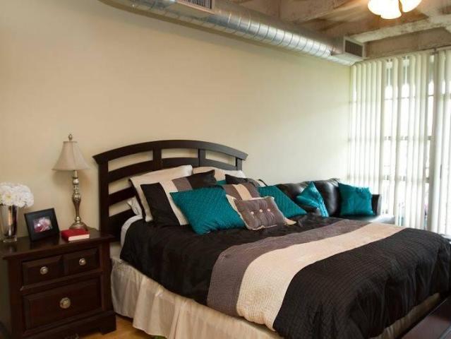 1 bedroom, Houston TX 77006 94868115