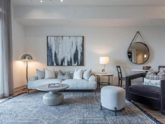 1 bedroom, Houston TX 77006 104859961