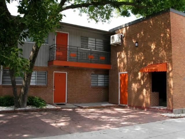 1 bedroom, Houston TX 77006 LS105620200