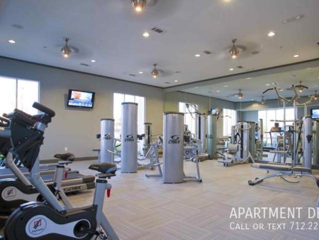 1 bedroom, Houston TX 77006 LS77328230