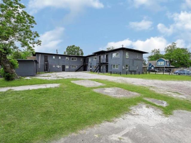 1 bedroom, Houston TX 77012 105897929