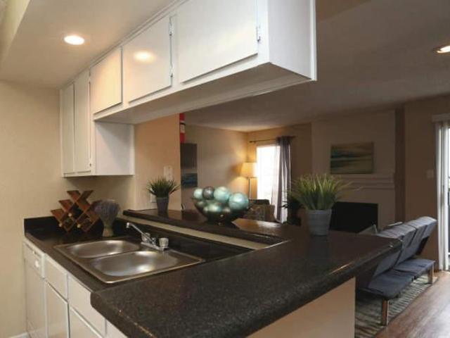1 bedroom, Houston TX 77014 105854180