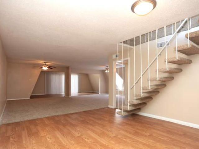 1 bedroom, Houston TX 77027 104859955
