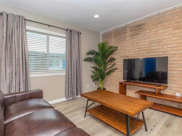 1 bedroom, Houston TX 77025 LS96280966