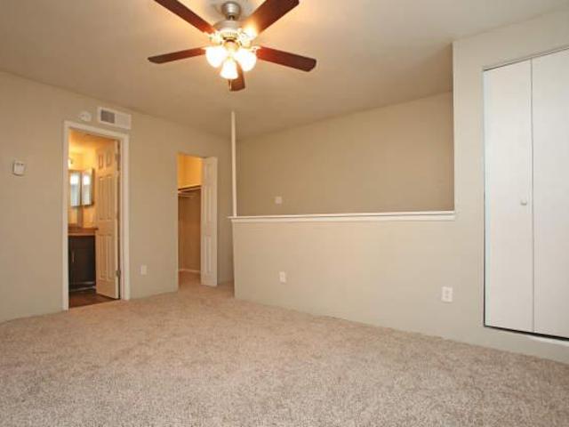 1 bedroom, Houston TX 77029 105220683