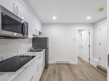 Greater Vancouver - Parking, Cellar
