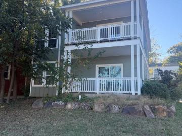 1 Bedroom Home for Rent at 2225 N Gatewood Ave #C, Oklahoma City, OK 73106 Gatewood UCD