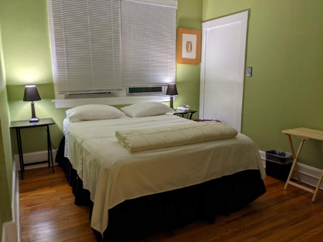 1 Bedroom Home for Rent at 28 Ravenscroft Dr, Asheville, NC 28801 Downtown Asheville