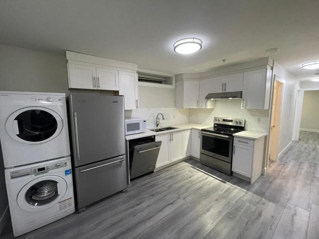 1 Bedroom Home for Rent at 3065 8th Ave E, Vancouver, BC V5M 1X4 Hastings Sunrise