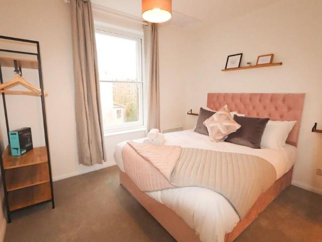 1 Bedroom Home – Medium Let