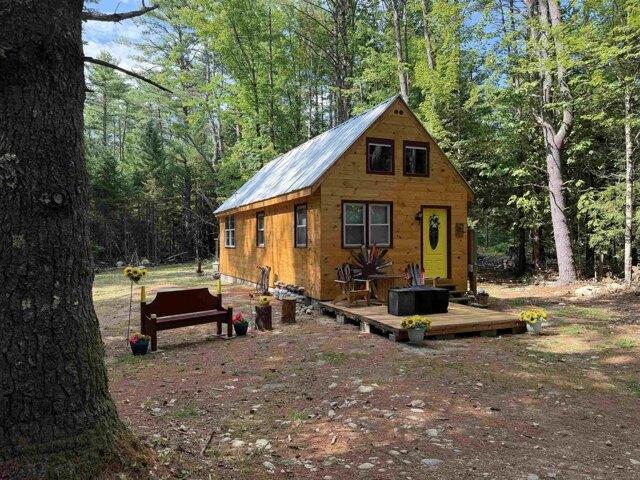 1 bedroom, Haverhill NH 03785 105548351