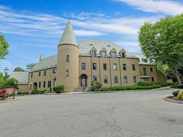 1 bedroom, Hawthorne NY 10532 105278314