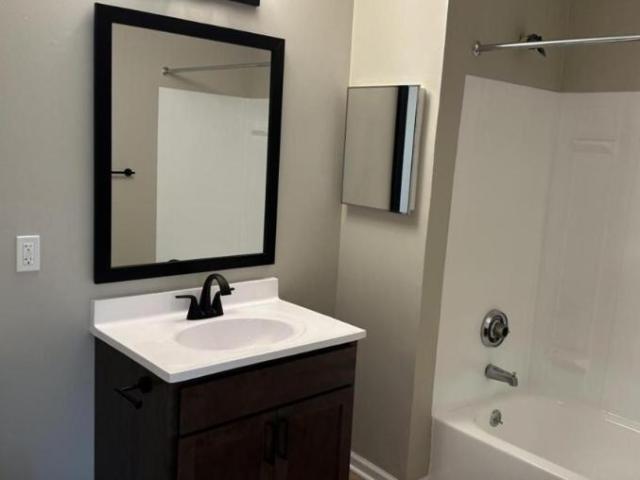 1 bedroom, Hammond IN 46320 LS105777919