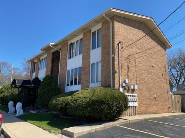 1 bedroom, Hammond IN 46324 105776080