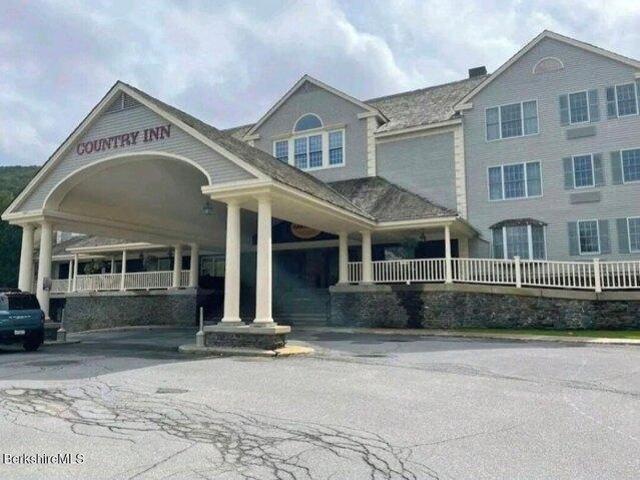 1 bedroom, Hancock MA 01237 104852921