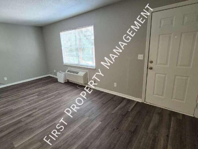 1 bedroom, Hixson TN 37343 104612865