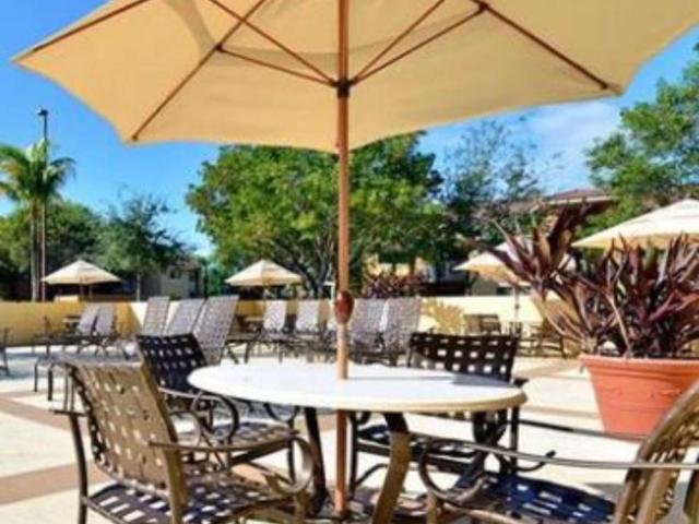 1 bedroom, Hialeah FL 33015 LS101753467