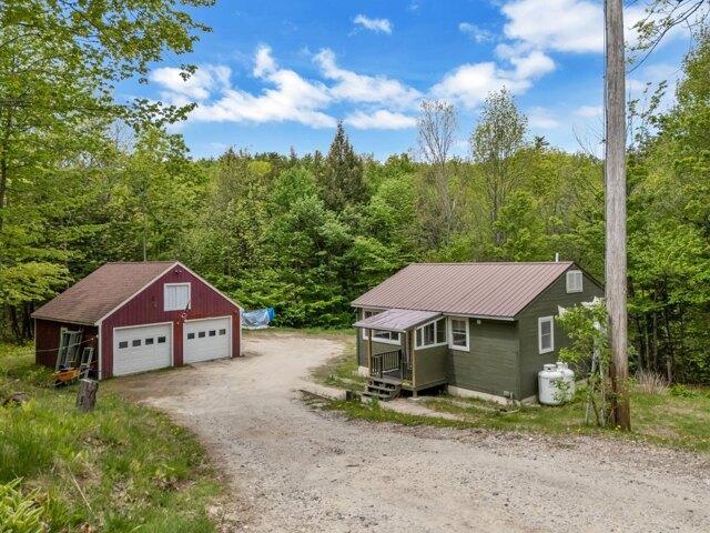 1 bedroom, Hiram ME 04041 105752471