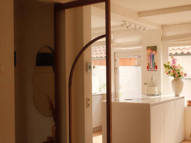 1 bedroom Huurwoning Surface Area: 90m2