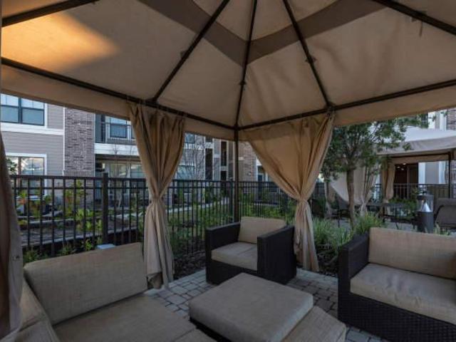 1 bedroom, Humble TX 77346 105852380