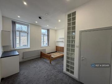 Chadderton Oldham, OL2, Bradford and West Yorkshire, North England