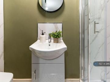 Chadderton Oldham, OL2, Bradford and West Yorkshire, North England