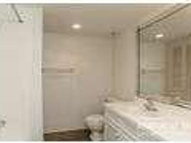 1 bedroom in Bellaire TX 77401