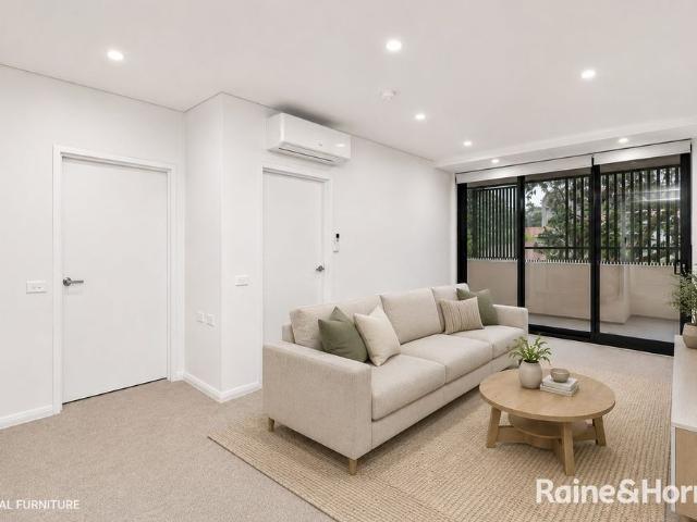 1 Bedroom In Great Location!