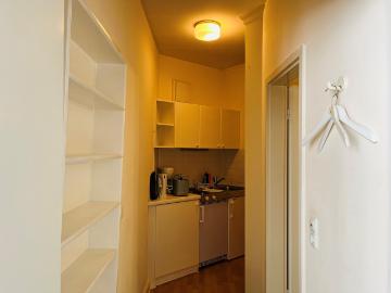 1 bedroom in Frankfurt Westend near old opera