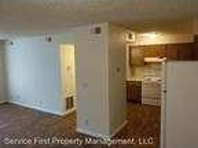 1 bedroom in Hollister MO 65672