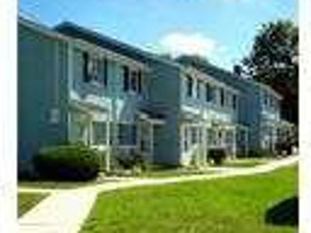 1 bedroom in Moosup Connecticut 06354
