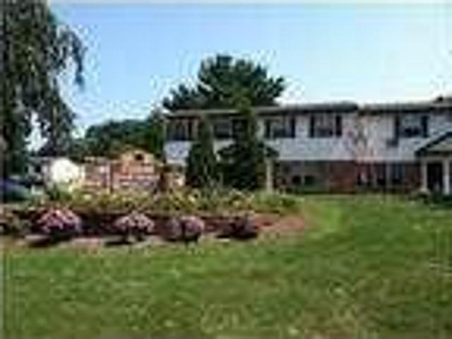 1 bedroom in Millersburg Ohio 44654