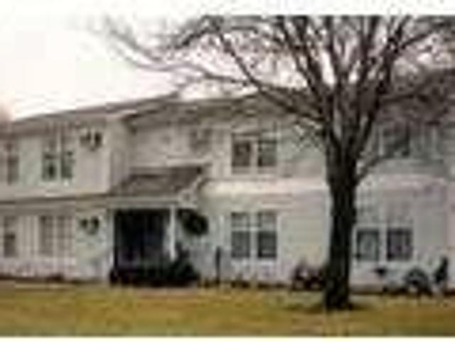 1 bedroom in Pana Illinois 62557