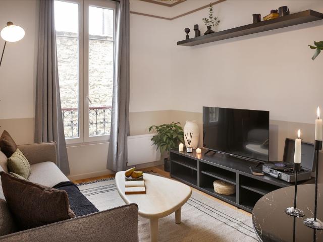 1 bedroom in Ternes, Paris Amsterdam Apartments for Rent