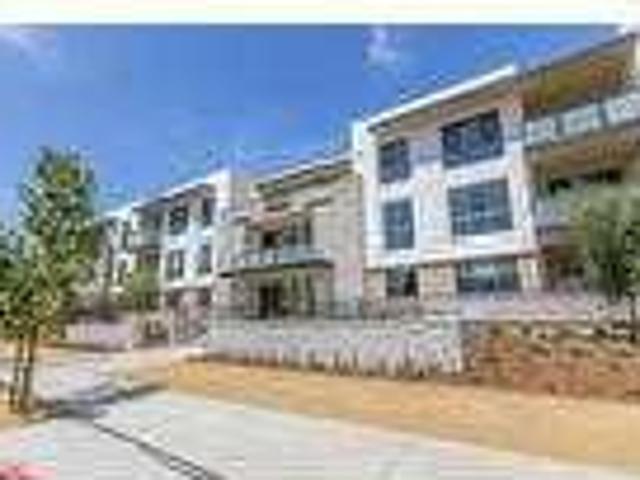 1 bedroom in Thousand Oaks California 91362