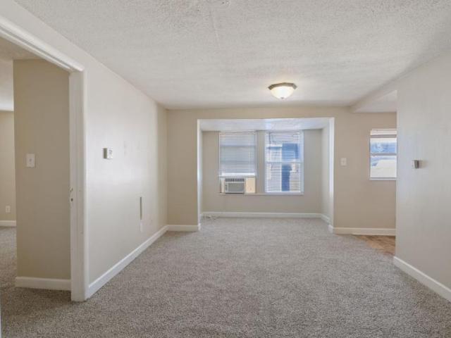 1 bedroom, Indianapolis IN 46205 105216106