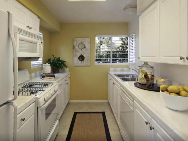 1 bedroom, Irvine CA 92606 LS104999093