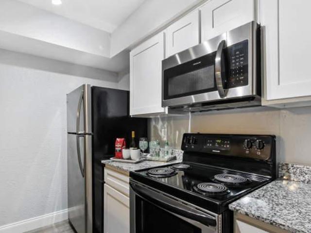 1 bedroom, Irving TX 75038 105220004