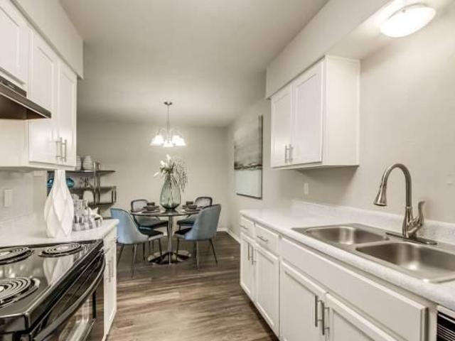 1 bedroom, Irving TX 75038 105224266