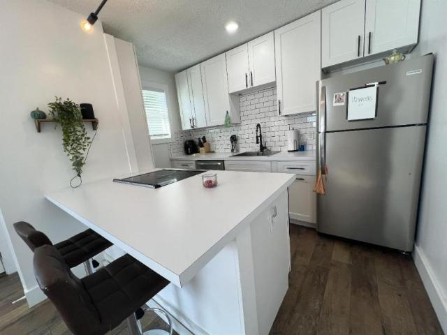 1 bedroom, Jacksonville Beach FL 32250 106242922