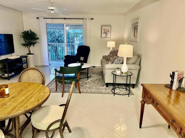 1 bedroom, Jupiter FL 33469 106265360