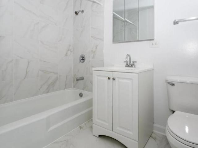 1 bedroom, Oak Lawn IL 60453 105180152