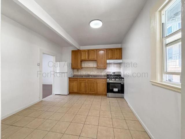 1 bedroom, Oakland CA 94619 106190085