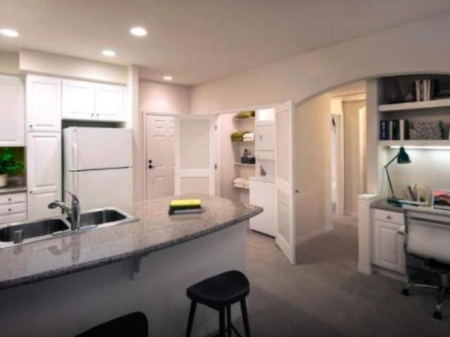 1 bedroom, Orange CA 92868 104926641