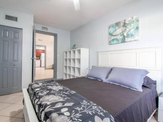 1 bedroom, Orlando FL 32812 LS105597261