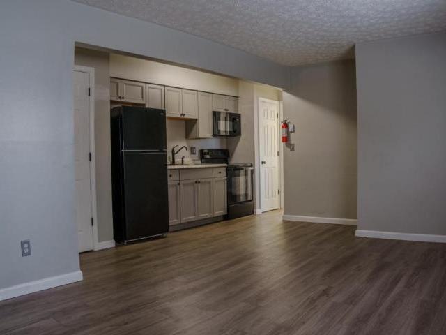 1 bedroom, Oxford OH 45056 105897940