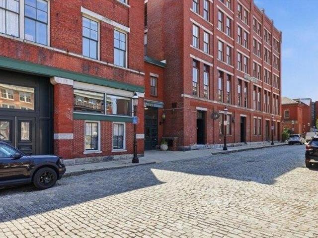 1 bedroom, Lowell MA 01852 105352820